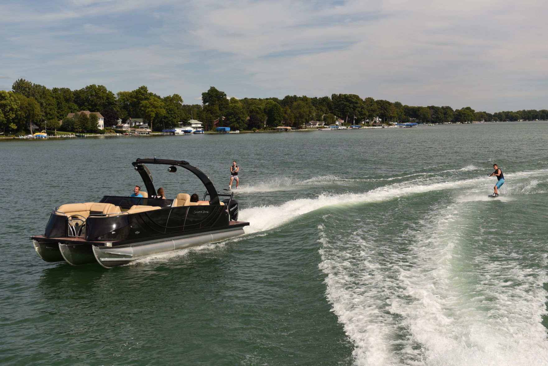 South Bay 25 Sport RS9 DC Skiing